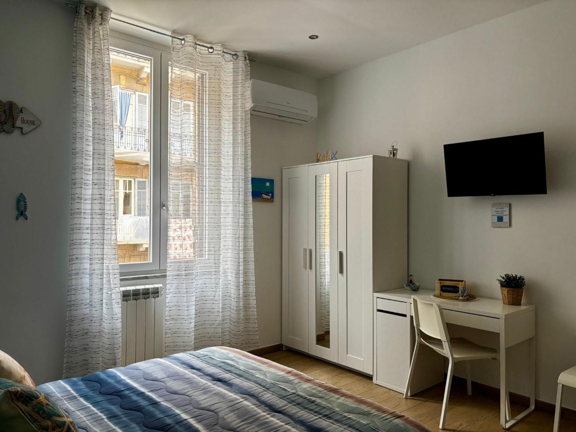 פלרמו D'Aragona Guest House מראה חיצוני תמונה
